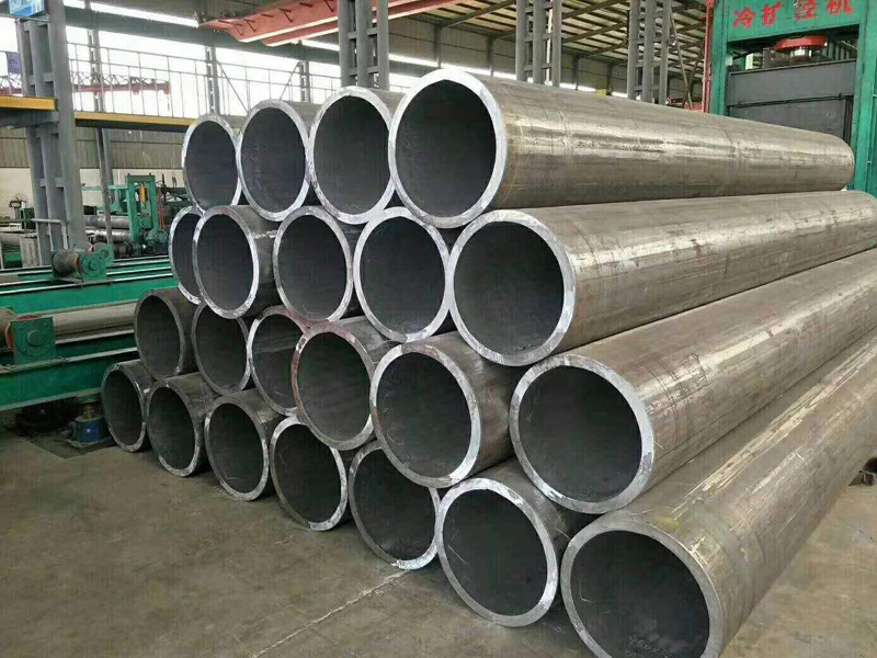 钟楼Q355B合金无缝钢管 钟楼Q355B合金无缝钢管